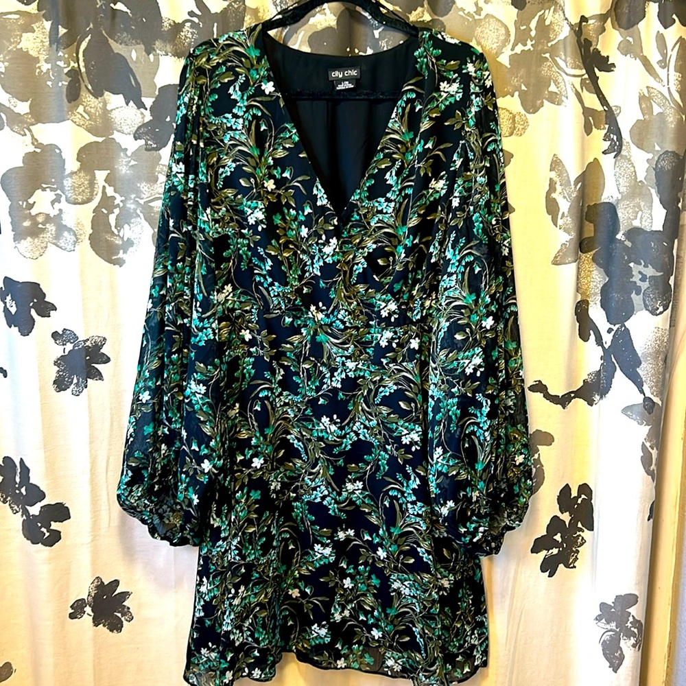 City Chic a-line dress with v-neck black, green, and white.